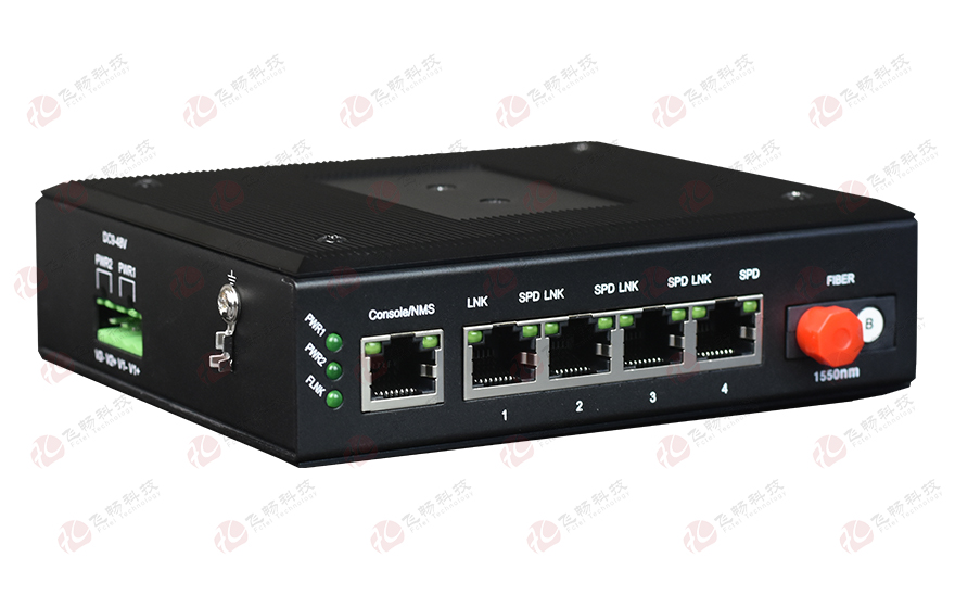飛暢科技-網管型 工業(yè)級1路百兆光口轉4路百兆電+1路串口交換機