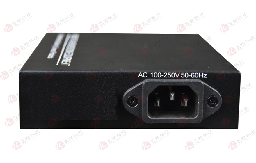 飛暢科技-可遠端管理型4路千兆光纖收發(fā)器  電源內置型