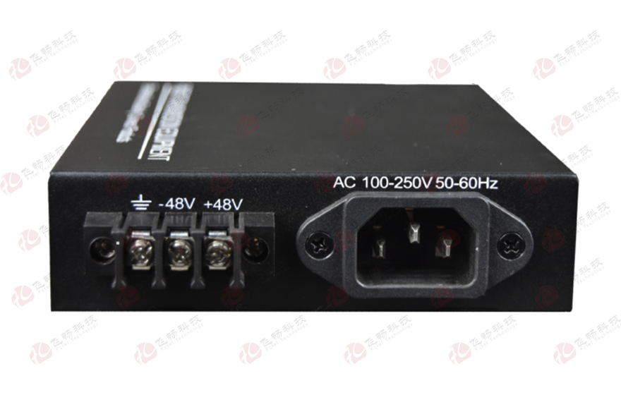 飛暢科技-可遠端管理型4路千兆光纖收發(fā)器  電源內置型